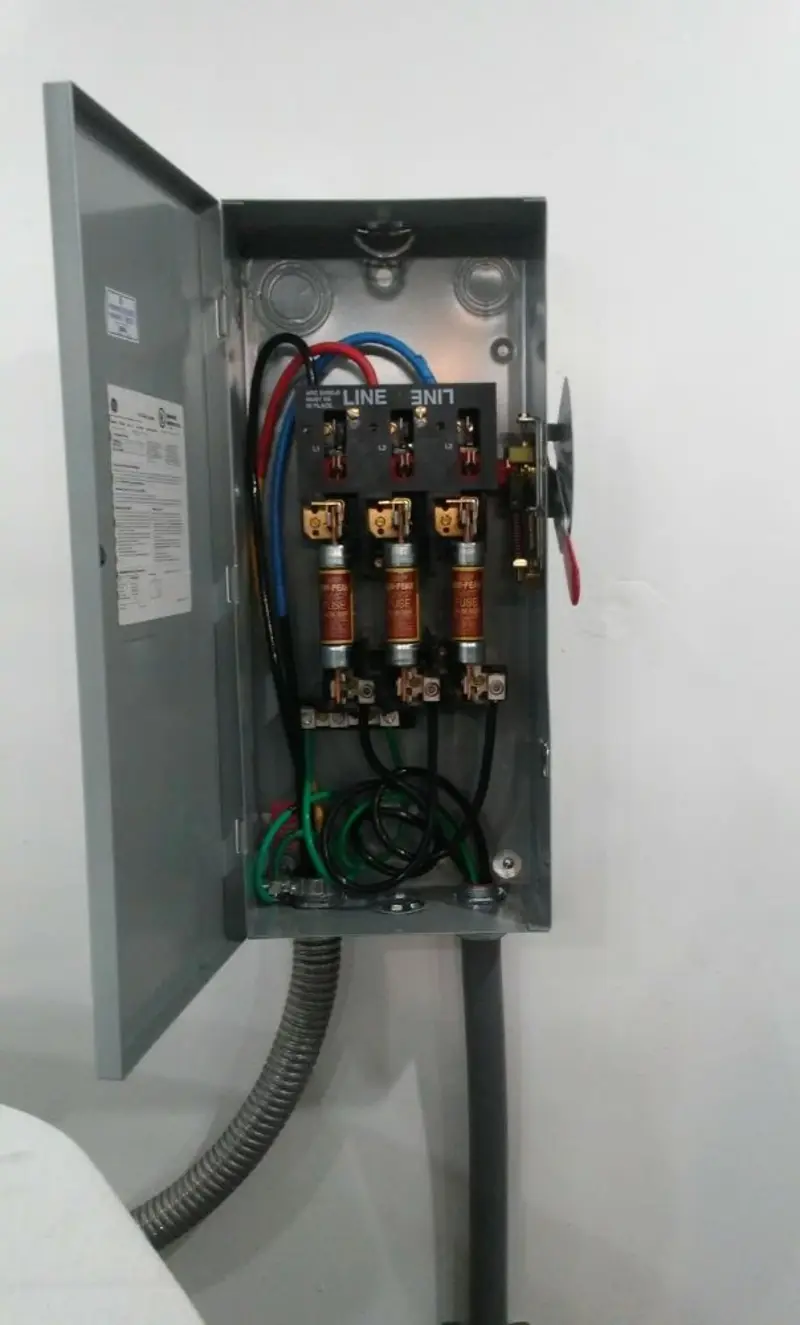 Three-phase disconnect switch installed for Electrical Wiring & Rewiring in Wawayanda